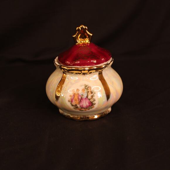 Empress by Hurata Japan Child's Tea Set, Pot, Cream & Sugar, 2 cups 5 Saucers - Picture 15 of 16